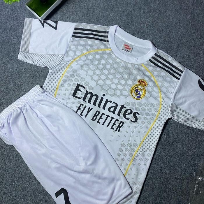 TERBARU setelan baju bola madrid baju bola anak usia 8-14 tahun - MADRID PUTIH VINI JR 1-14 TAHUN
