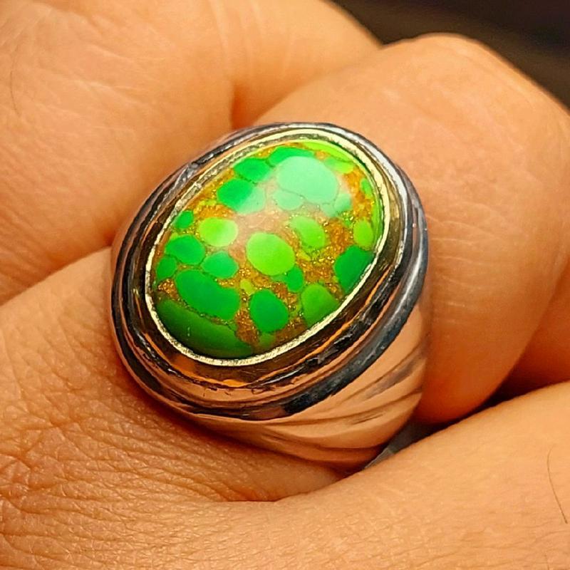 Cincin batu hijau kedondong urat emas 18mm ring monel handmade anti karat / pirus ceplok kuro elegan