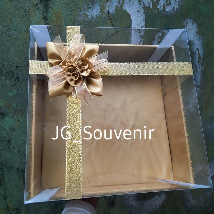 Kotak hantaran seserahan mika tempat kue warna gold