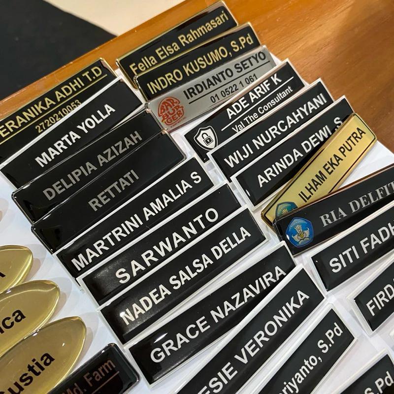 Name Tag ASN Bahan Kuningan Stainless Name Tag Nama Dada Magnet Peniti Kuningan & Akrilik Resin - Sa