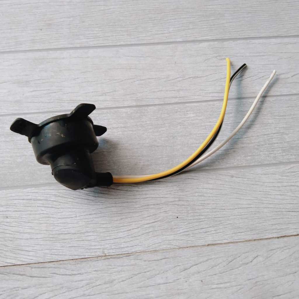 KABEL COP KABEL FITTING LAMPU DEPAN YAMAHA JUPITER Z NEW OLD STOCK