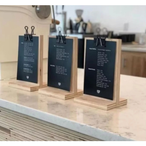 Stand Menu Makanan Minimalis