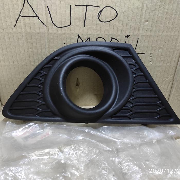 Cover Fog lamp Baleno 2018-2019 atau Baleno Hatchback - Kanan, 2020