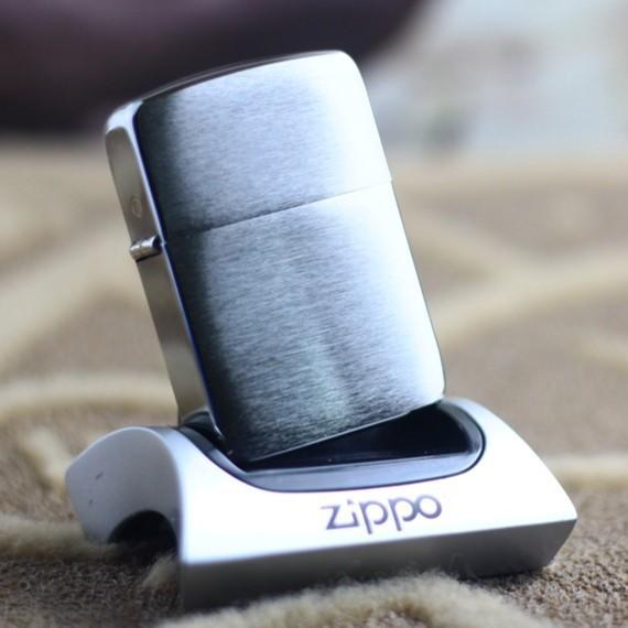 Zippo Original Vintage Rep 1941 Brushed Chrome 1941 made In US