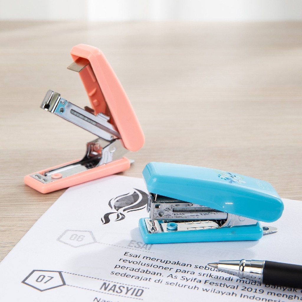 REJEKI STAPLER STAPLES 10 LEMBAR HEKTER DESAIN COMPACT GAMBAR BUNGA WARNA PASTEL ALAT TULIS KANTOR S