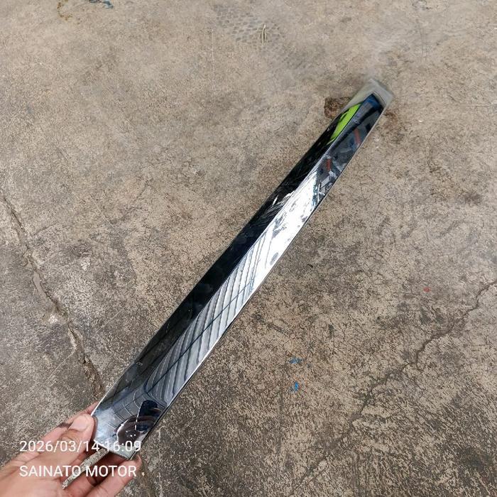 list lis garnish chrome krom bagasi Suzuki Neo baleno asli copotan