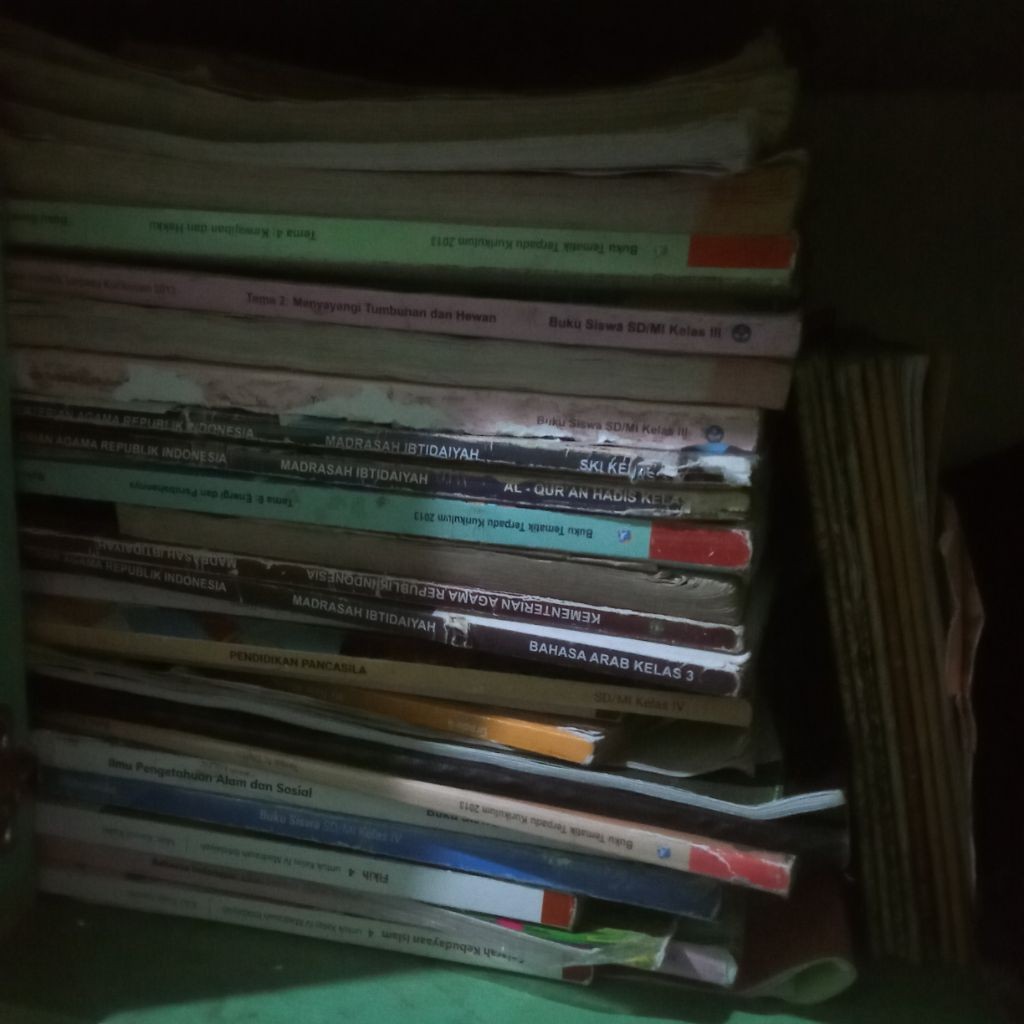 PROMO RAMADHAN buku bekas / kertas bekas 1kg