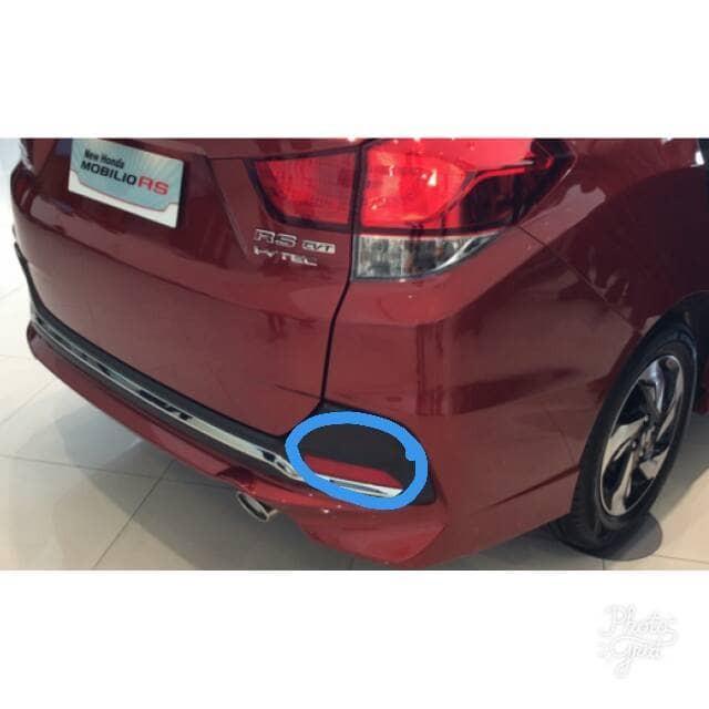 Lampu Reflektor / Mata Kucing Bumper Bemper Belakang Honda Mobilio . BRV Gen 1 2016 2017 2018 . BRV 