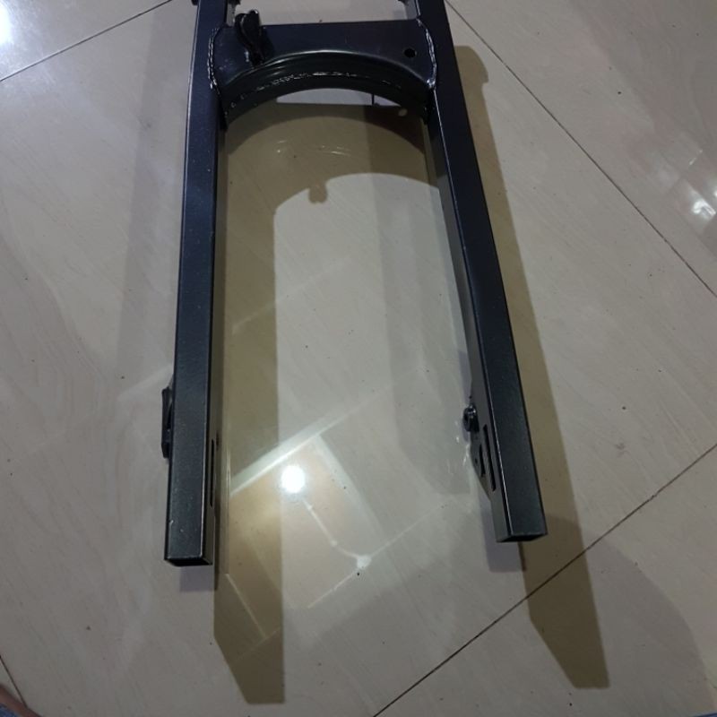 Swing Arem/Fork/Sasis/Lengan ayun JUPITER Z1 .