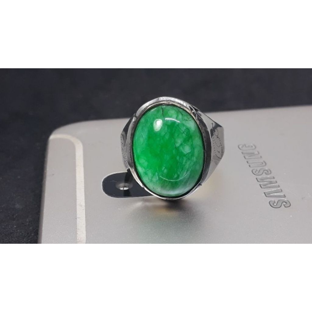 CINCIN BATU GIOK CHINA HIJAU LAWASAN