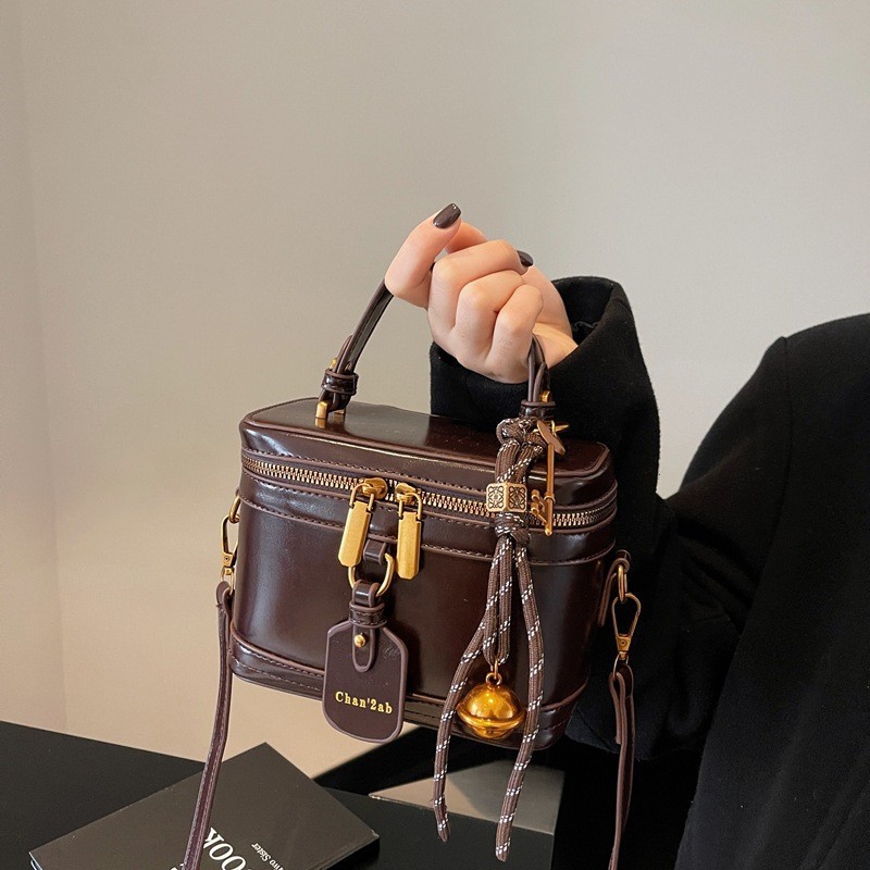 Tas Selempang Wanita Gaya Chanel Serbaguna Bentuk Kotak