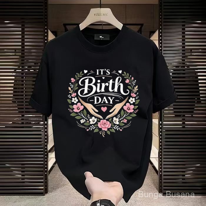 Kaos Tebal 220gsm Motif Kalimat Ulang Tahun Dengan Hiasan Karangan Bunga Mawar, Bahan Katun Padat Aw