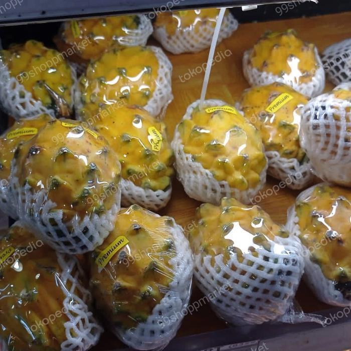 Buah naga kuning dragon yellow import ekuador dijamin manis / pics