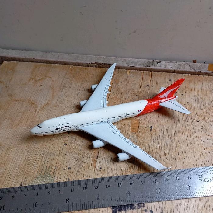 miniatur diecast pesawat qantas minus GG99
