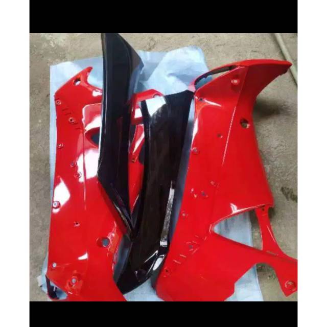 cover sayap tebeng luar dalam supra x 125 d 2005 2006 merah