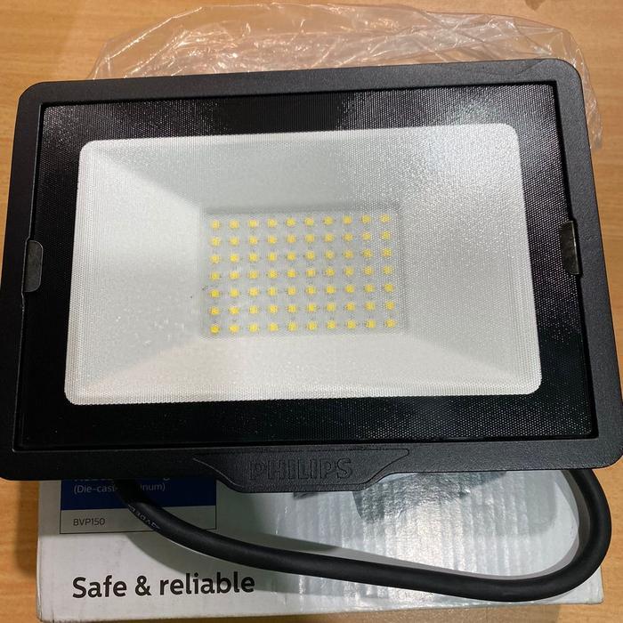 LAMPU SOROT PHILIPS BVP150 50W LED