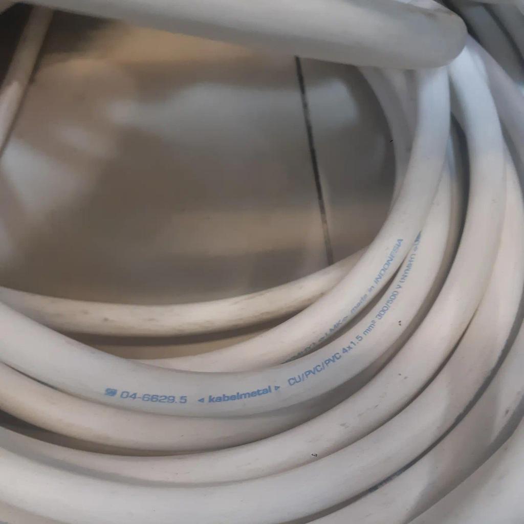 nymhy 4x1.5 kabel metal meteran