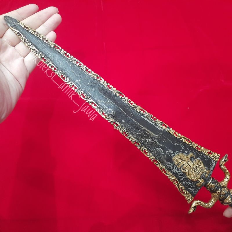 Pusaka Tombak Pamor Kinatah Kuningan (Bagong)