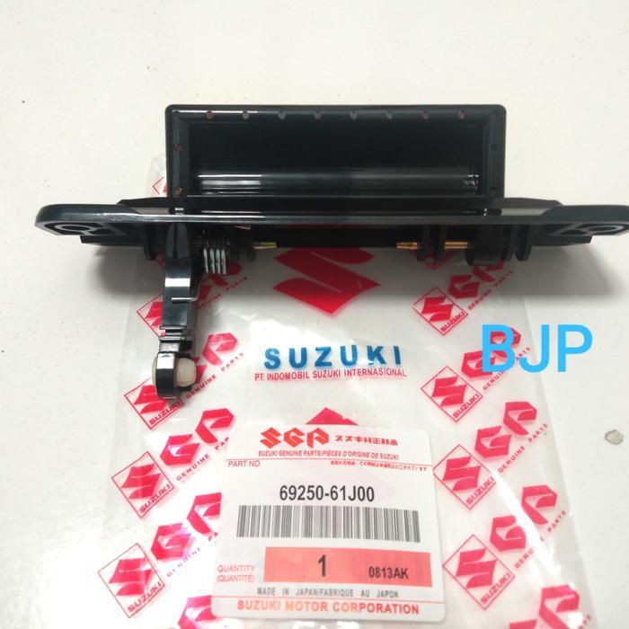 Handle Pintu Belakang Suzuki APV Original