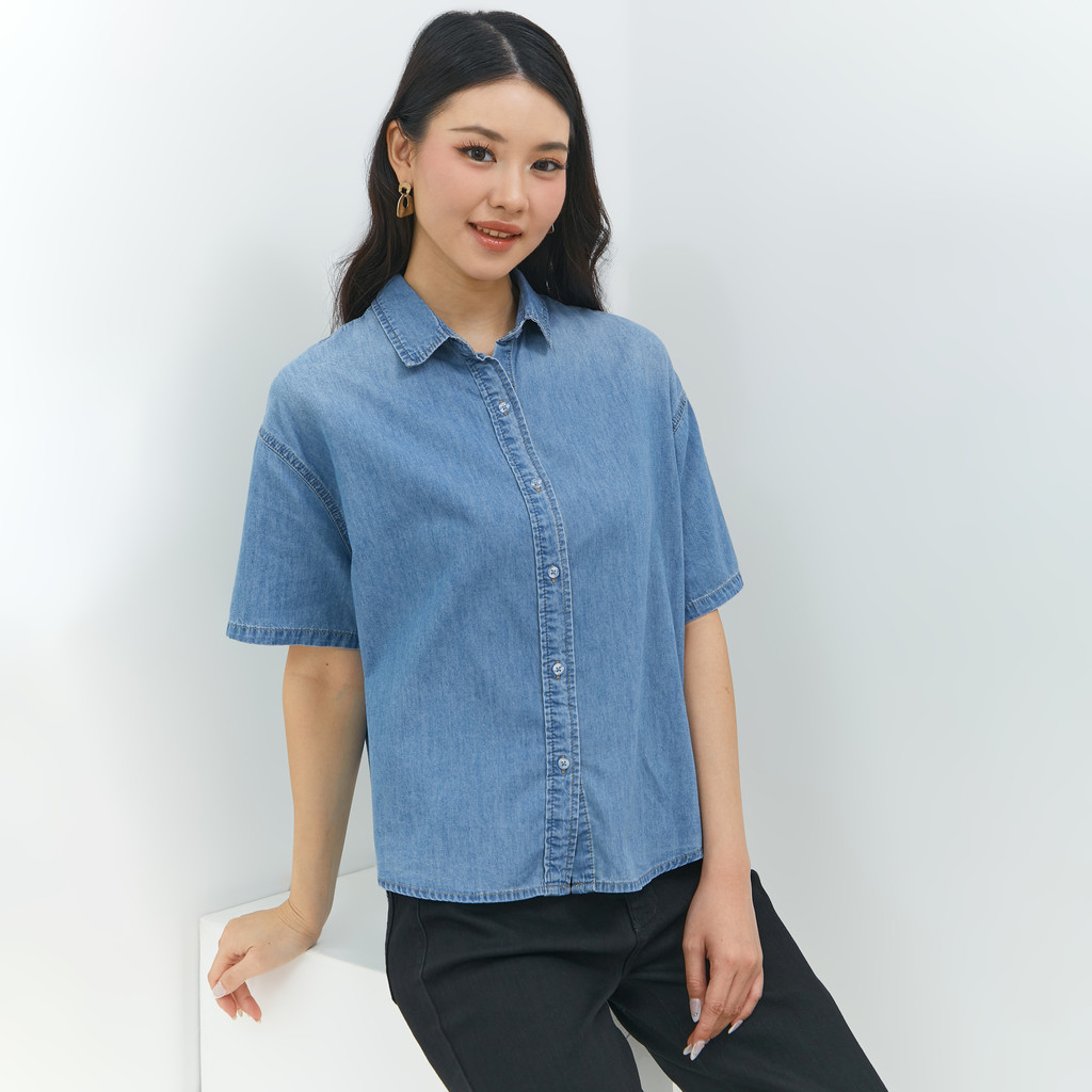 Geela Official - Gantari Blue Denim Shirt (G.1532) | Kemeja Wanita