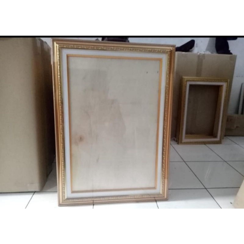 Bingkai Foto 12r 30x40cm Double Line Putih Gold