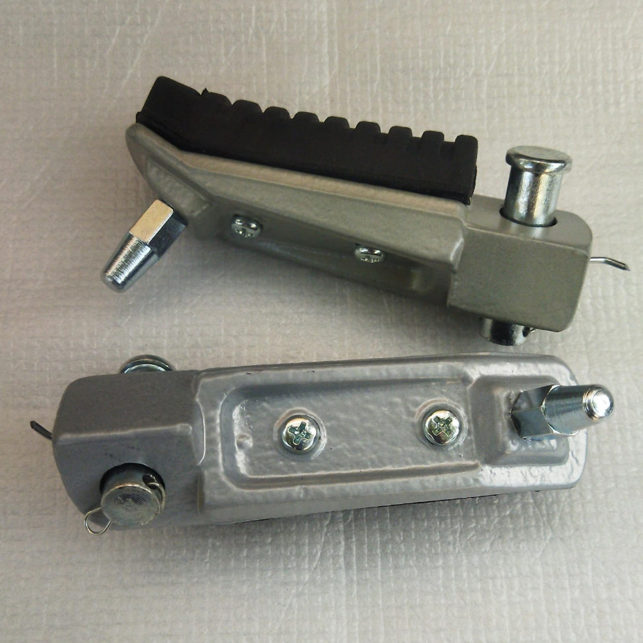 FOOTSTEP DEPAN NINJA RR NINJA R/PIJAKAN KAKI DEPAN NINJA RR NINJA R