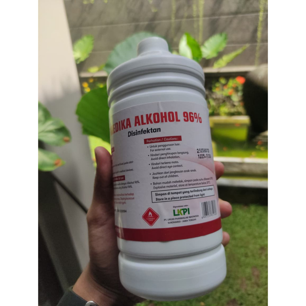 Medika Alkohol 96% 1 Liter MEDIKA Alcohol 96% Alkohol Medis Original
