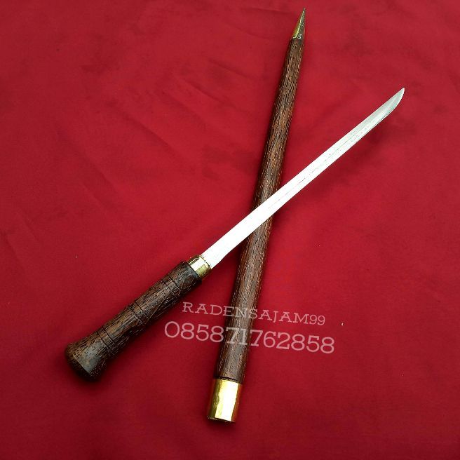 1015 tongkat komando pisau tajam