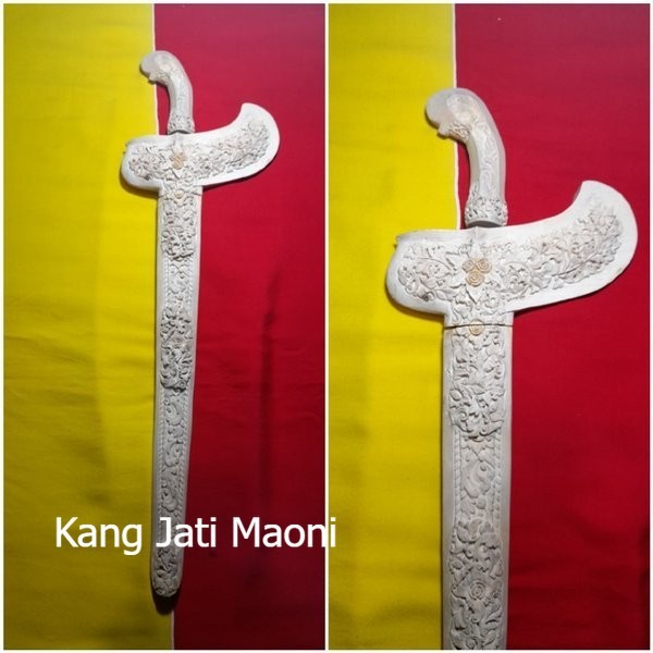 warangka keris pusaka ukir hulu keris  KJM4312333332