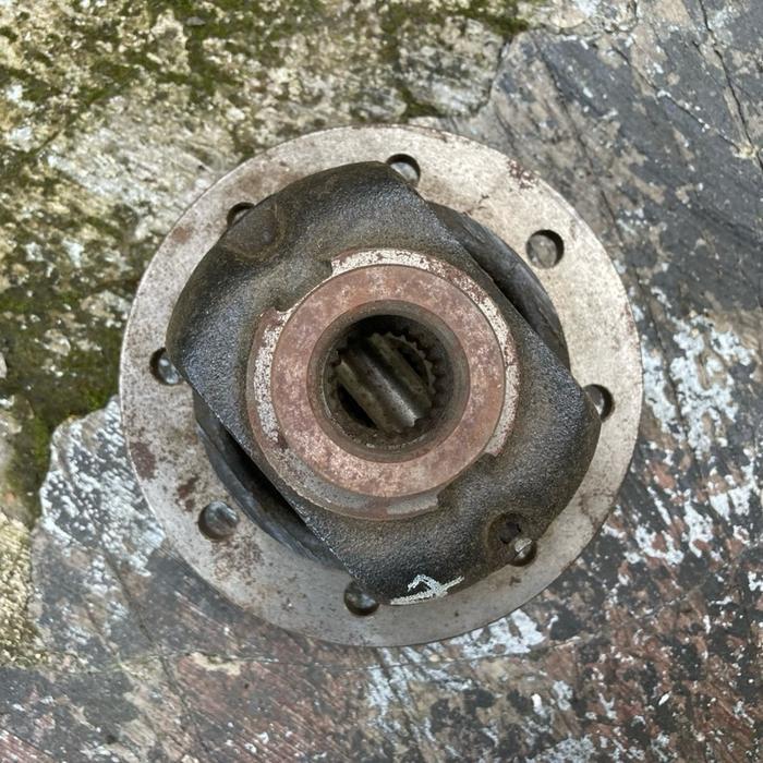 Case Sub-Assy + Gear Kit Rear Differential Tengkorak Komplit Gir Set Gearset Gardan Pinion Kijang Bu