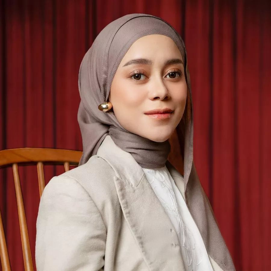 Lozy Hijab - Viscose Pashmina Nour Shawl Lozy x Lesti Kejora (Pashmina Viscose)