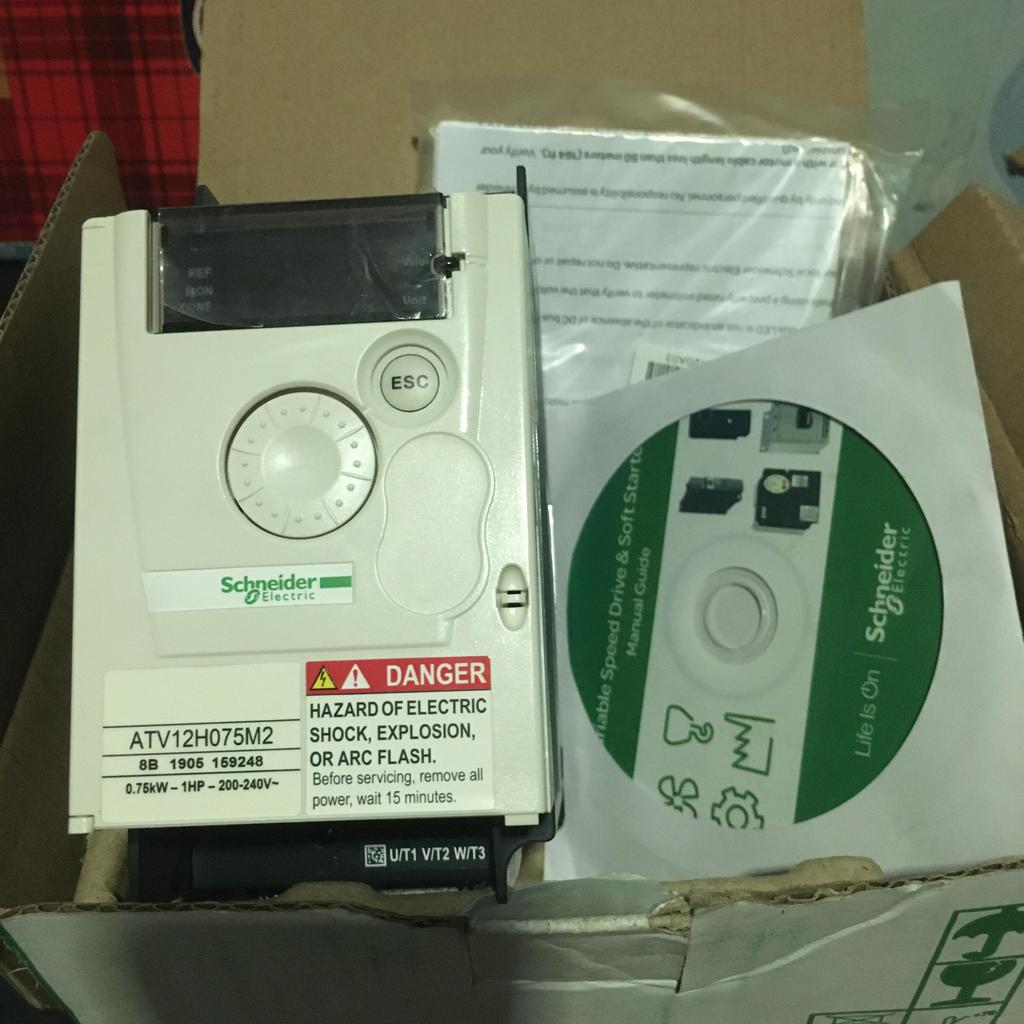 Inverter Schneider ATV12H075M2 Original schneider