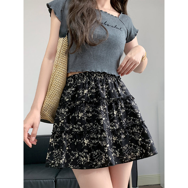 Skirt setengah bunga hitam, skirt pendek pinggang tinggi, skirt kue, skirt setengah