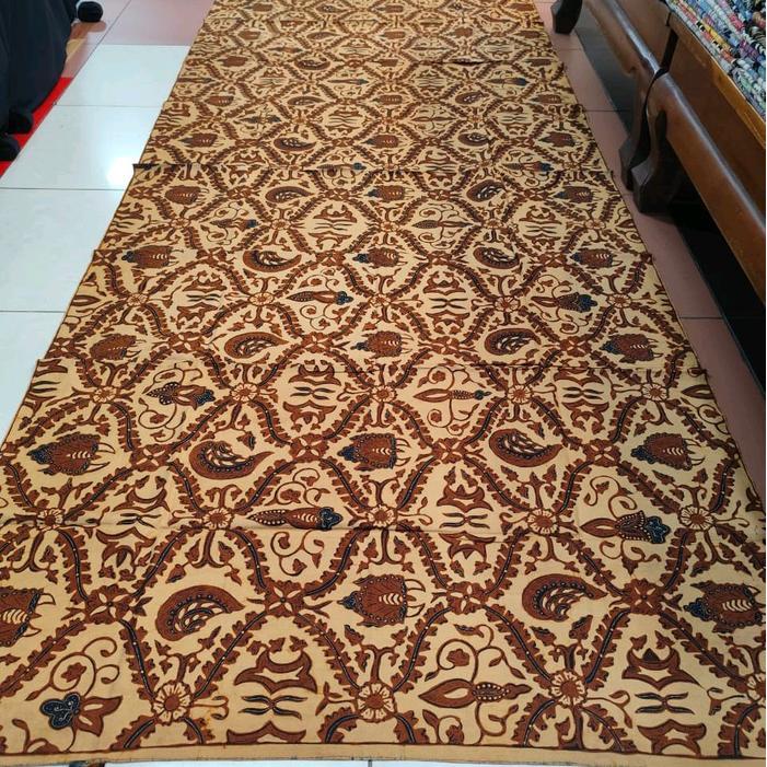 Batik tulis asli kain sogan ganes solo warna alam lawasan batik nusantara