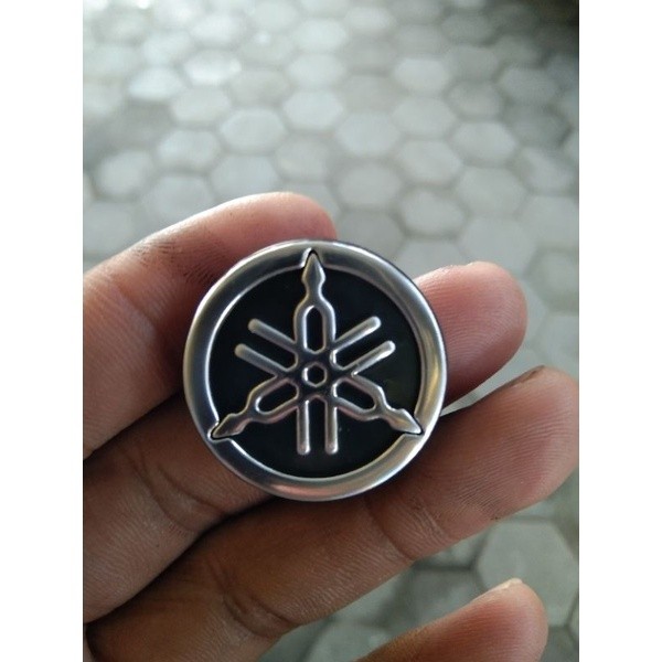 Logo Panel+Perekat Yamaha Jupiter Z  Jupiter Burhan Vega R produk berkualitas sperti original