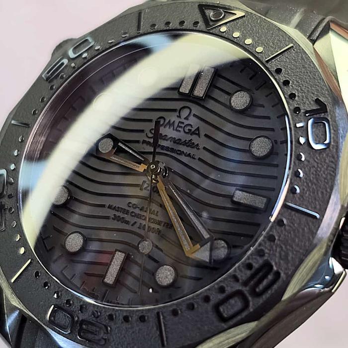 bergaransi Jam tangan Automatic Swiss OMG Diver Black Phantom Rubber fullset