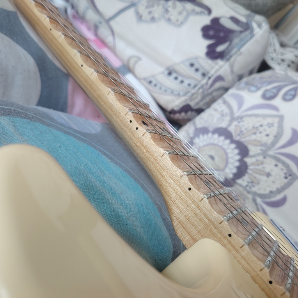 Milk yellow electric guitar/fan-shaped fingerboard/22Frets/maple fingerboard/maple neck/fast shippin