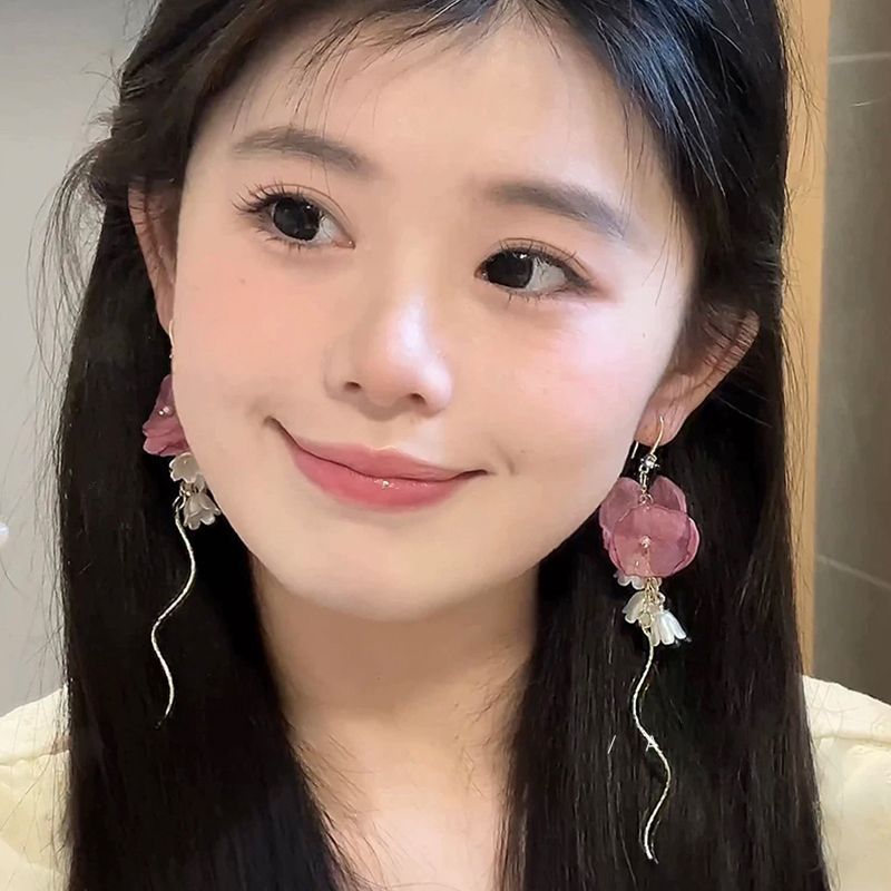 [COD]Anting-anting bunga merah muda, anting-anting panjang.