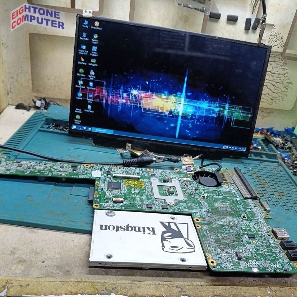 Motherboard TOSHIBA Satellite C800 C840 C845 L840 L845 M840 BY3B Celeron 847