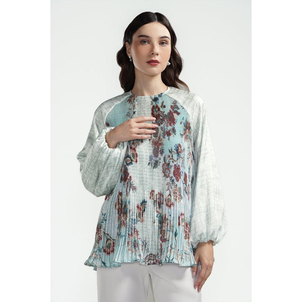 Benang Jarum - Festive Finesse Pleated Blouse - Mint