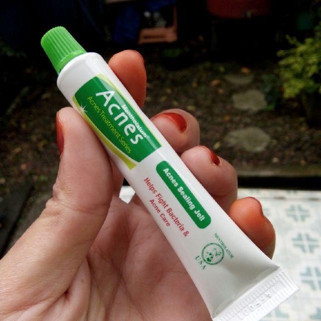 ACNES SEALING JELL 9GR - SALEP JERAWAT/OBAT JERAWAT Berjerawat Totol - ACNES SEALING JELL
