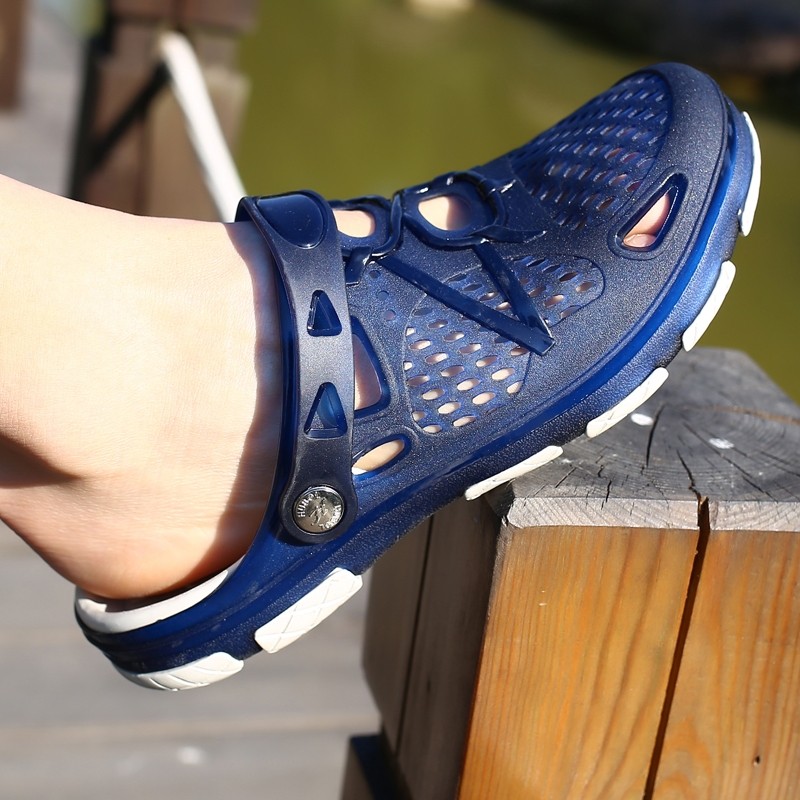 sepatu air sandal cowok sendal pria sandal berlubang sepatu pantai transparan outdoor berlubang sand