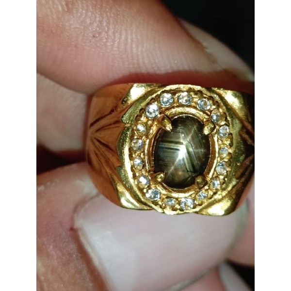 black safir star