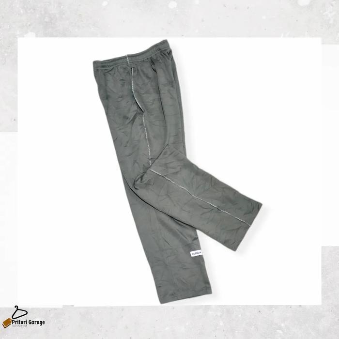 Celana Panjang Trainning Track Pants Bedwin Light Grey Tapped Color 32