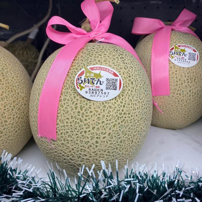 Melon jepang king yubari red / yubari king melon red super sweet / melon asli jepang / psc