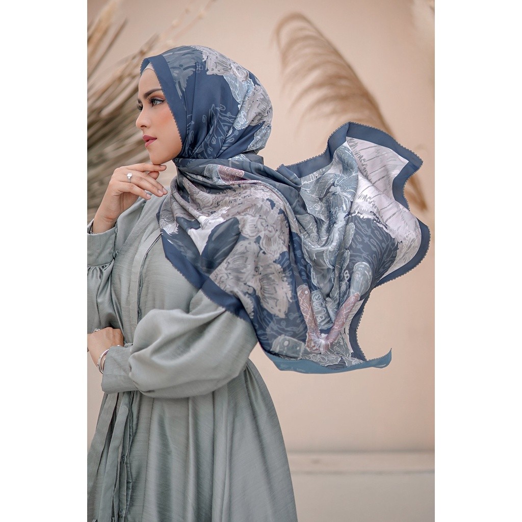 Buttonscarves The Farsha Satin Shawl - Navy