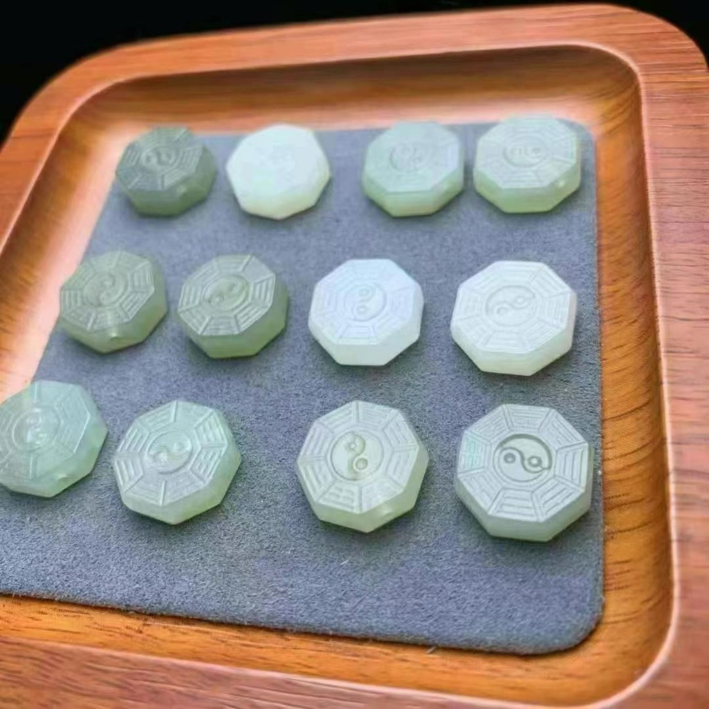 Hetian giok Qinghai bahan {gosip} liontin