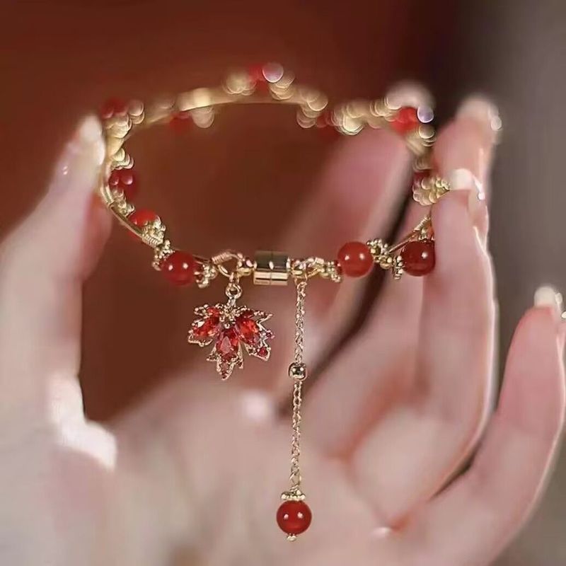 [Mempesona]Gelang Anak Perempuan Motif Daun Maple Merah, Gelang Manik-Manik untuk Sahabat Terbaik