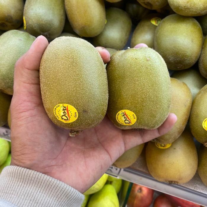 Kuwi gold jumbo fresh manis 1 kg - kiwi golden jumbo