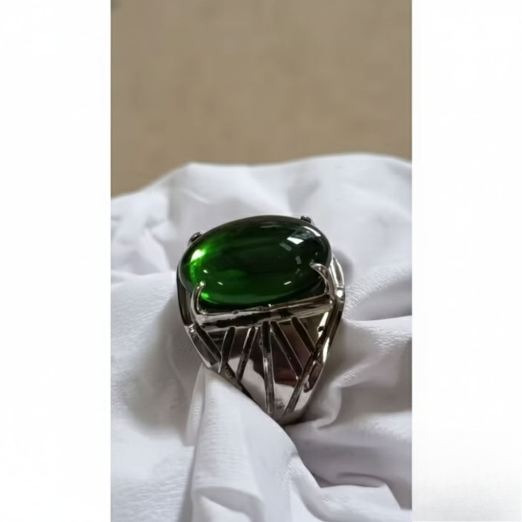cincin batu jamrud Kalimantan kilau hijau mewah dan elegan dim jumbo ring monel